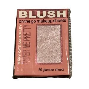 Mary-Kate and Ashley 🎀Paper Me Pretty On The Go Makeup 50 Blush Sheets-WARMTH
